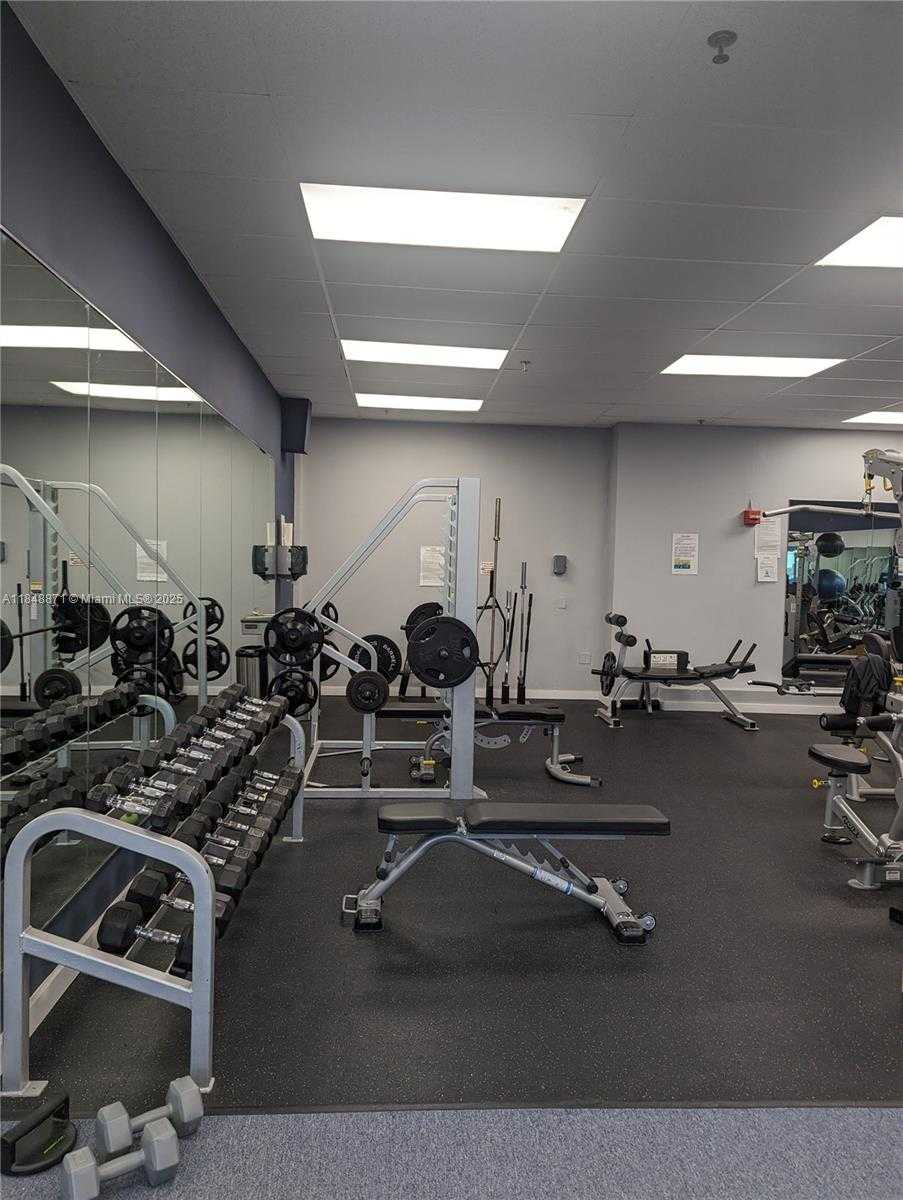Small Image of 20 ISLAND AVE #101, Miami Beach Number 31