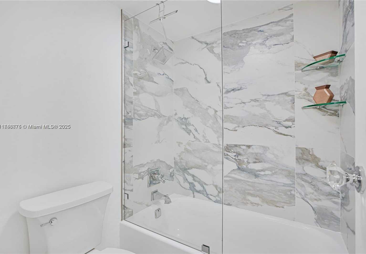 Small Image of 20301 WEST COUNTRY CLUB DRIVE #526, Aventura Number 14