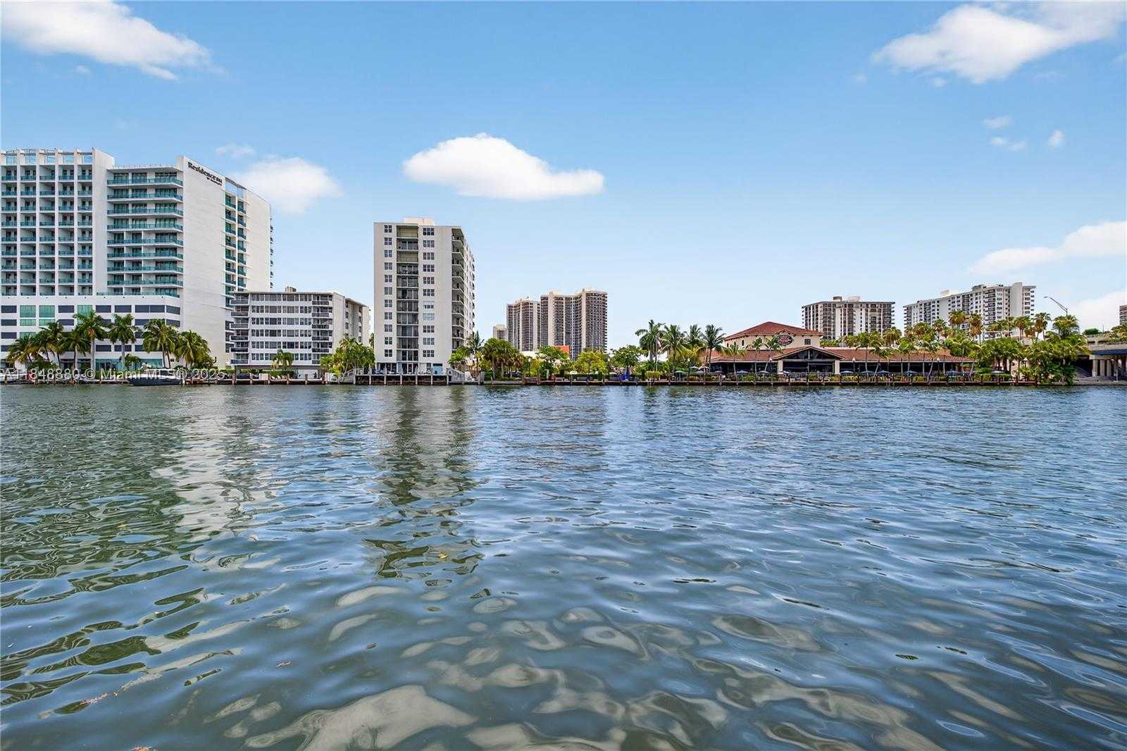 Small Image of 2895 NORTH EAST 32ND ST #107, Fort Lauderdale Number 12