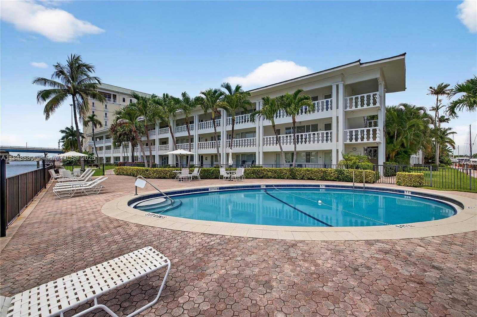 Small Image of 2895 NORTH EAST 32ND ST #107, Fort Lauderdale Number 28