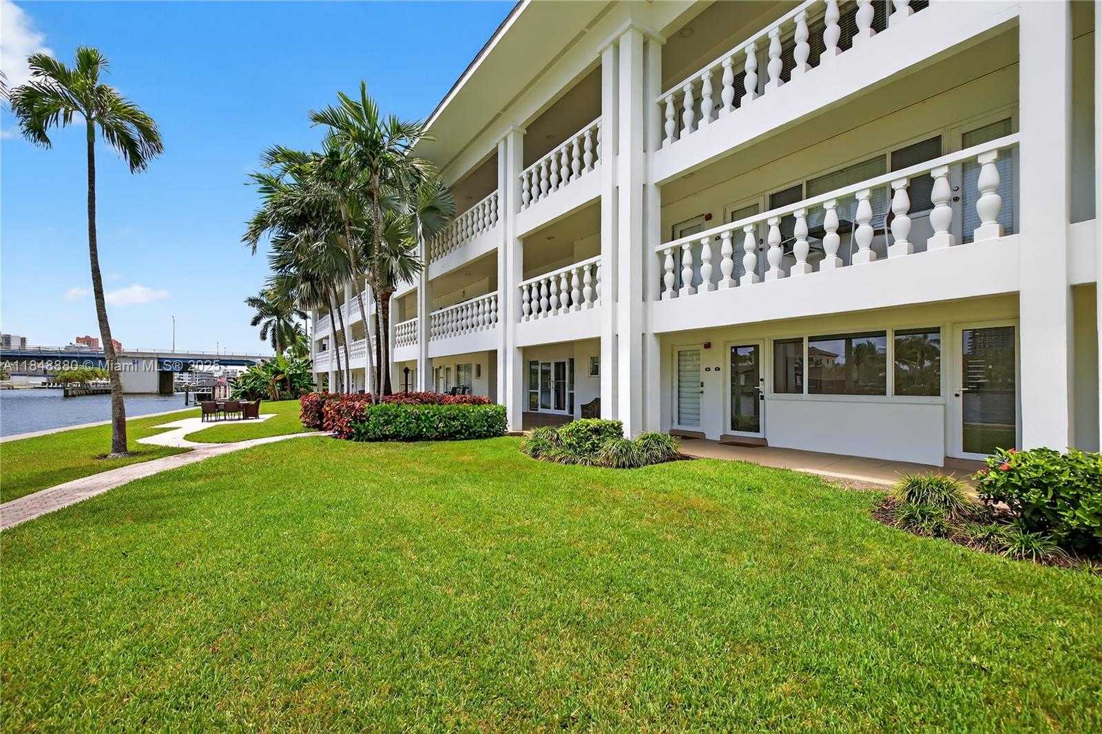 Small Image of 2895 NORTH EAST 32ND ST #107, Fort Lauderdale Number 30