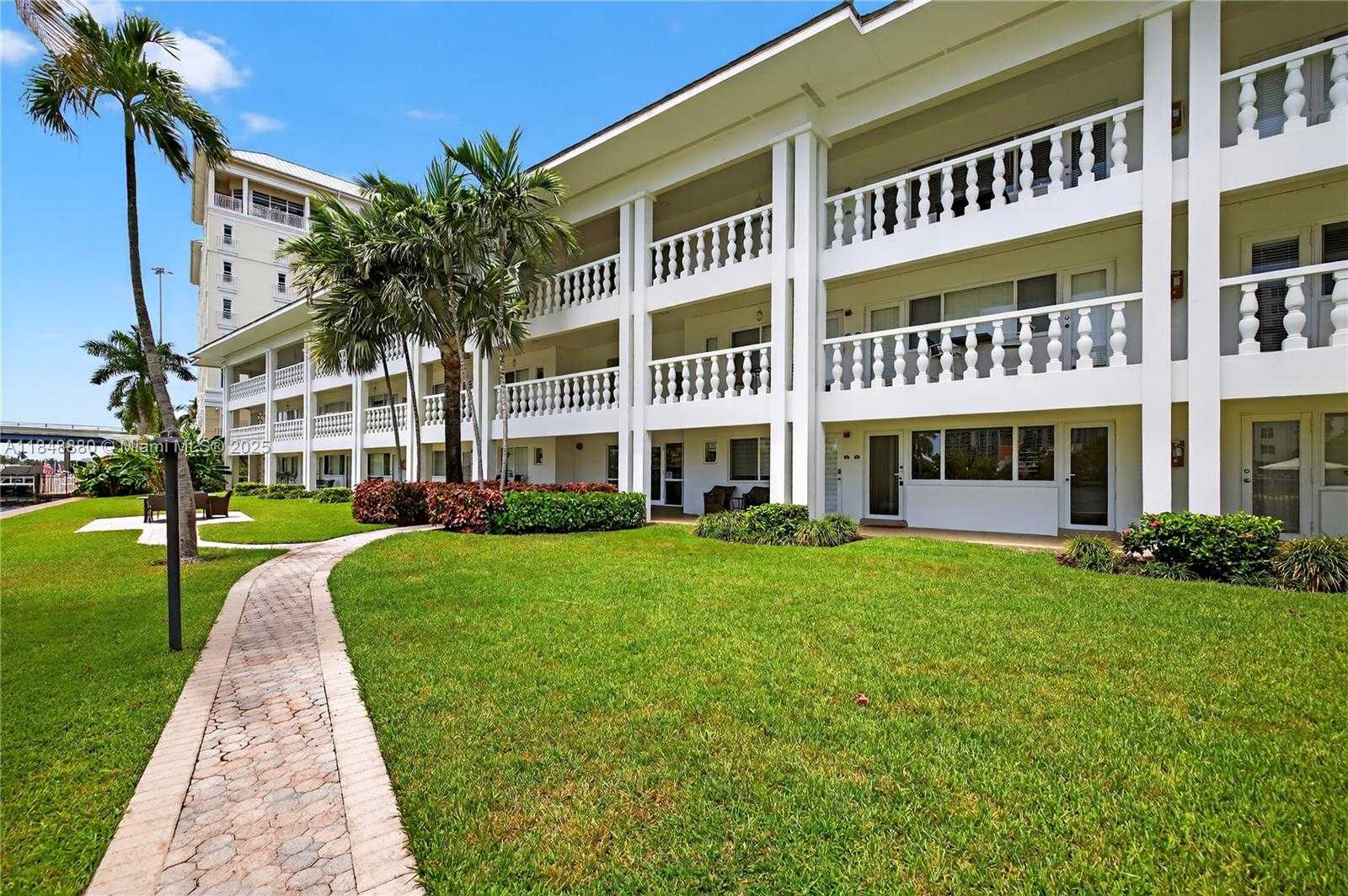 Small Image of 2895 NORTH EAST 32ND ST #107, Fort Lauderdale Number 39