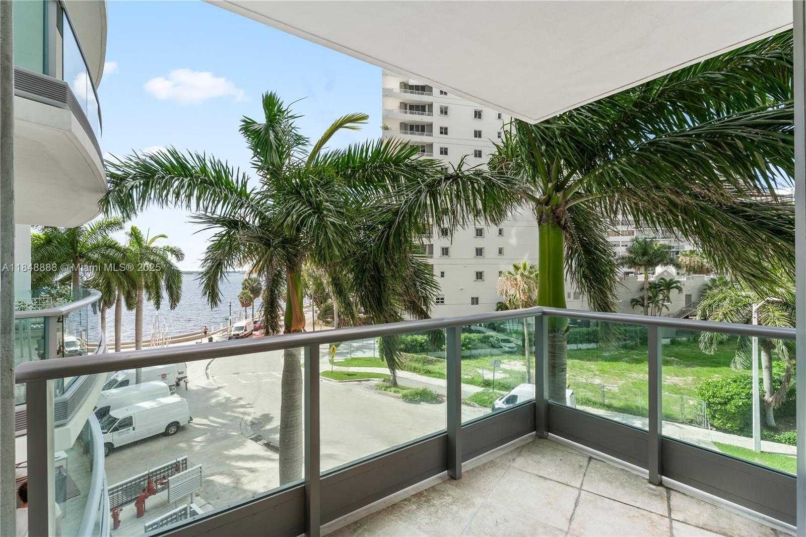 Small Image of 1331 BRICKELL BAY DR #208, Miami Number 25