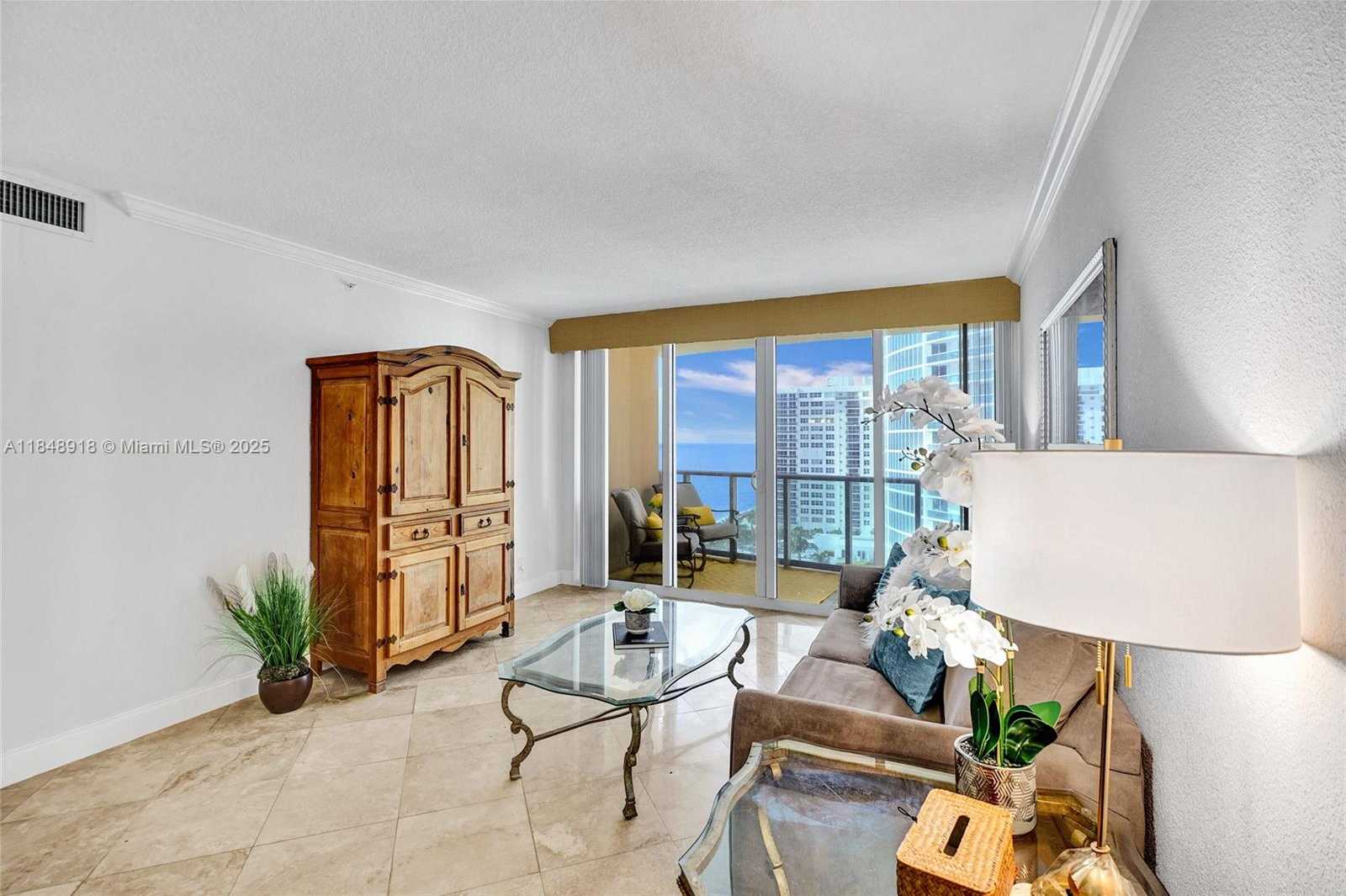 Small Image of 2501 SOUTH OCEAN DR #1215, Hollywood Number 4
