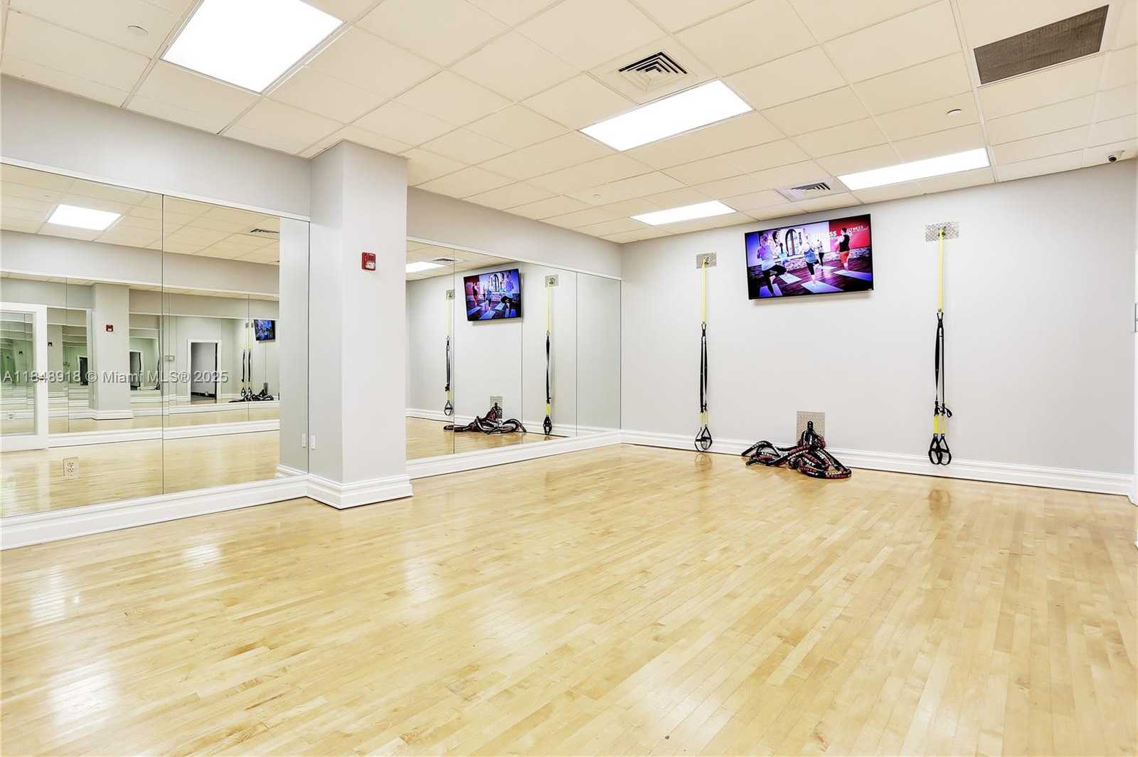 Small Image of 2501 SOUTH OCEAN DR #1215, Hollywood Number 40