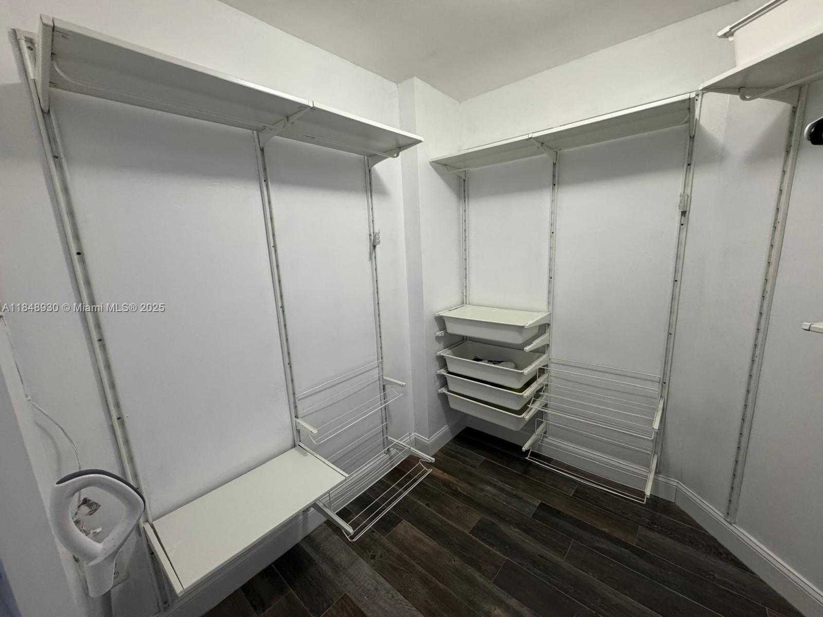 Small Image of 1700 NORTH WEST N RIVER DR #704, Miami Number 16