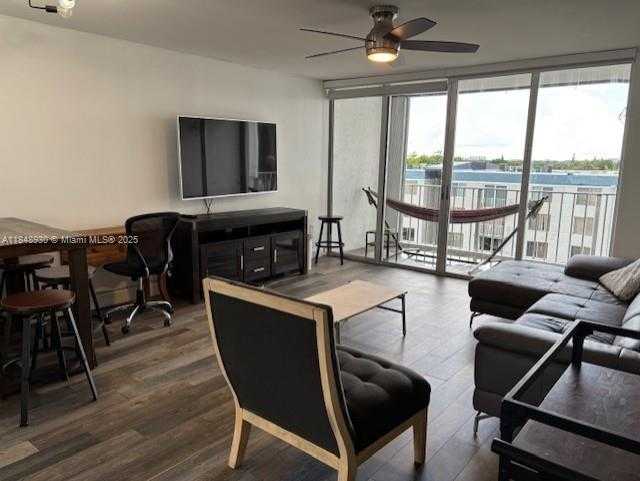 Small Image of 1700 NORTH WEST N RIVER DR #704, Miami Number 8