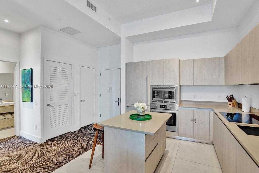 Small Image of 4111 SOUTH OCEAN DRIVE #304, Hollywood Number 20