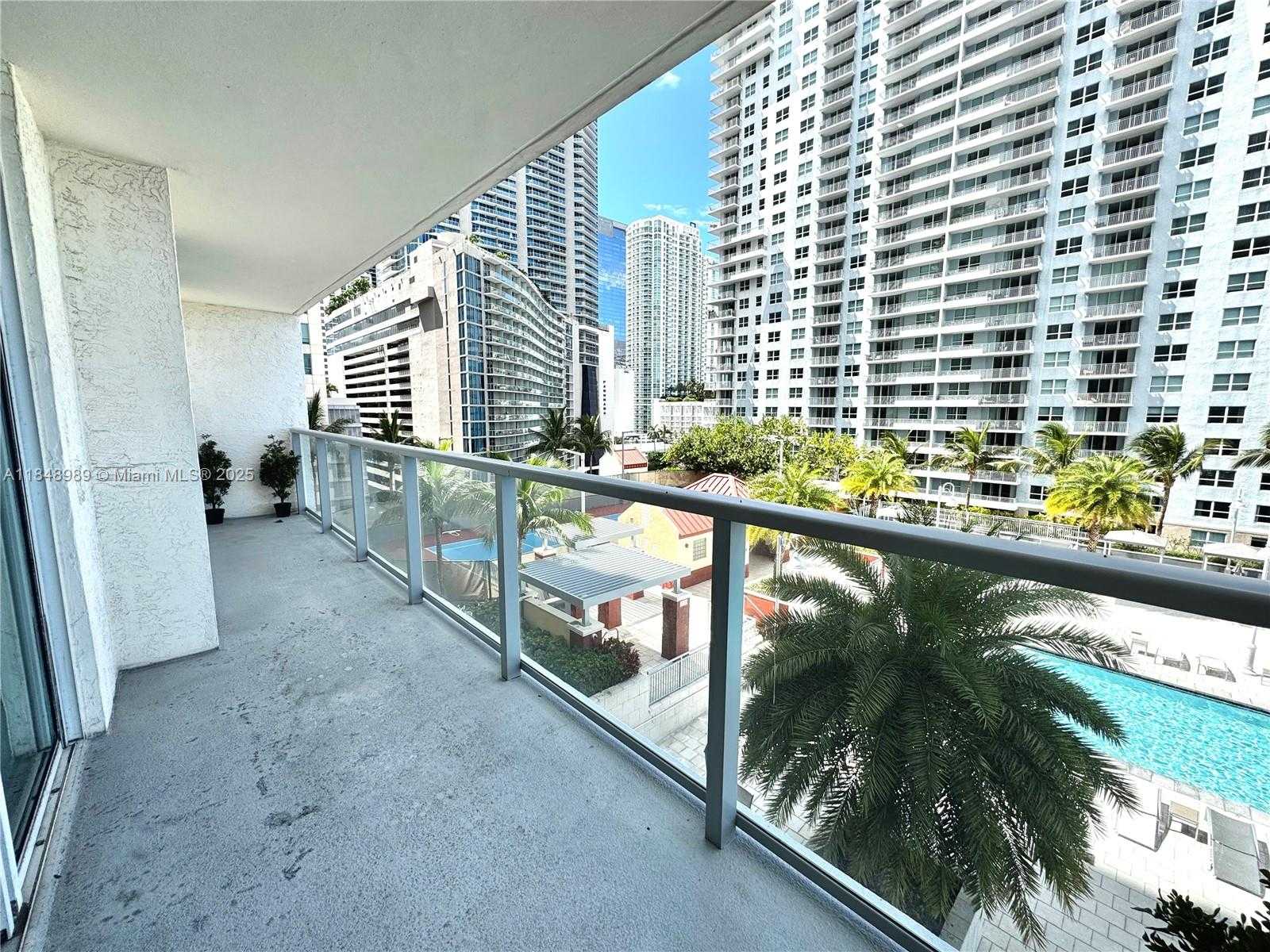 Small Image of 1155 BRICKELL BAY DR #906, Miami Number 10