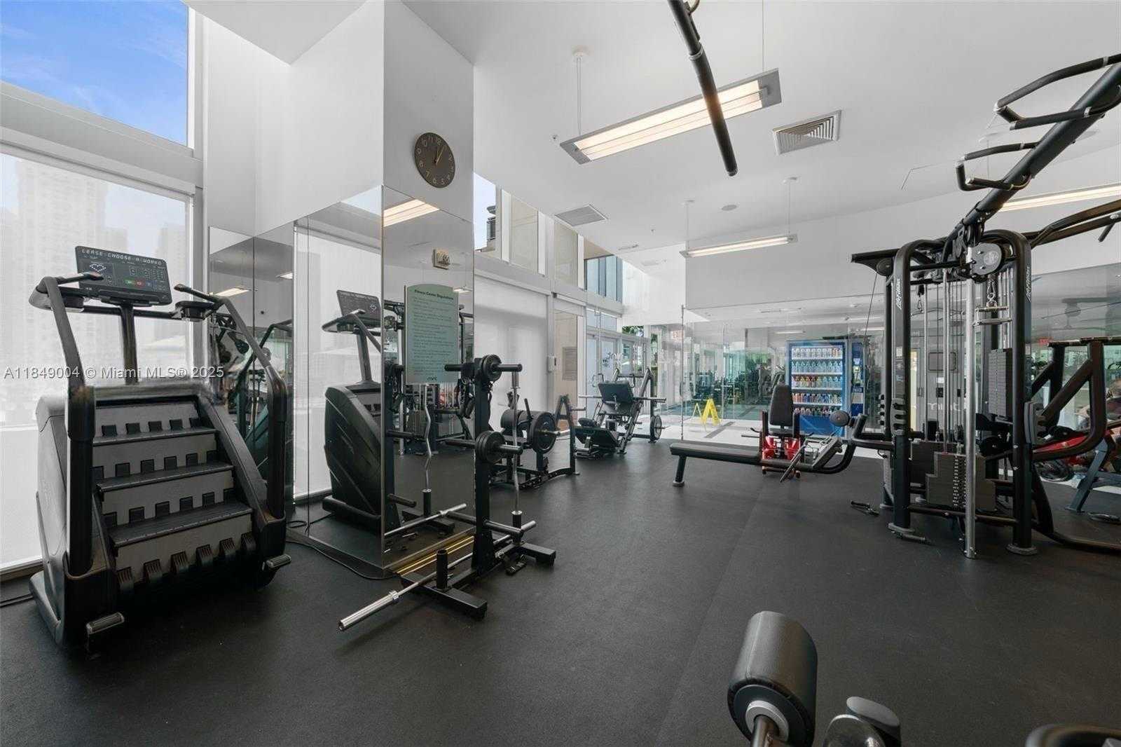 Small Image of 92 SOUTH WEST 3RD ST #3608, Miami Number 19