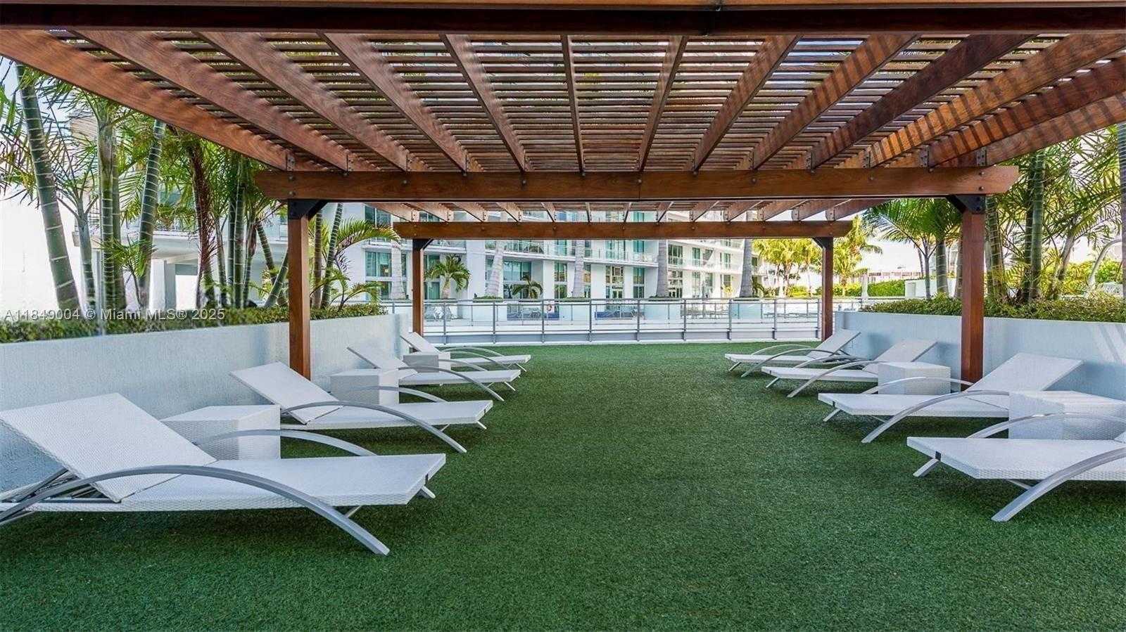 Small Image of 92 SOUTH WEST 3RD ST #3608, Miami Number 21
