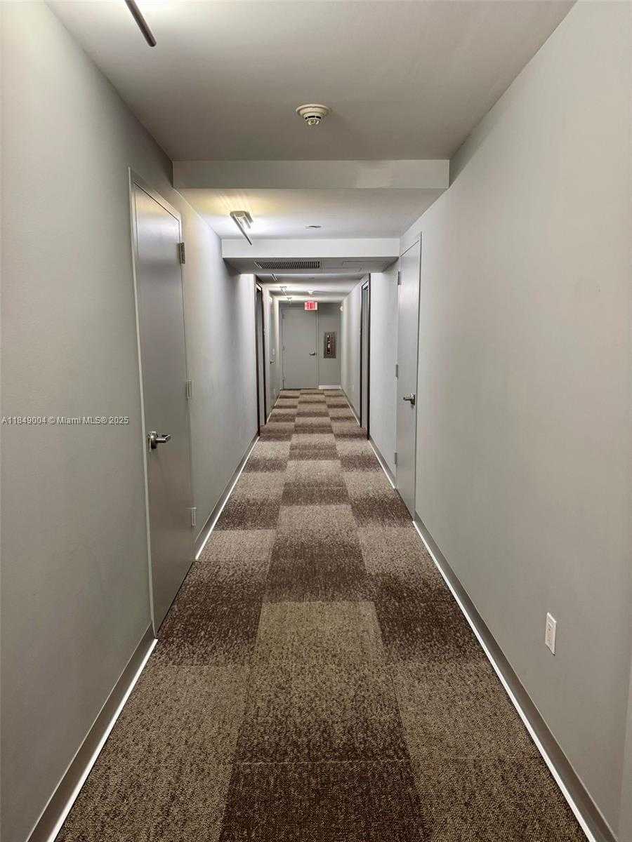 Small Image of 92 SOUTH WEST 3RD ST #3608, Miami Number 4