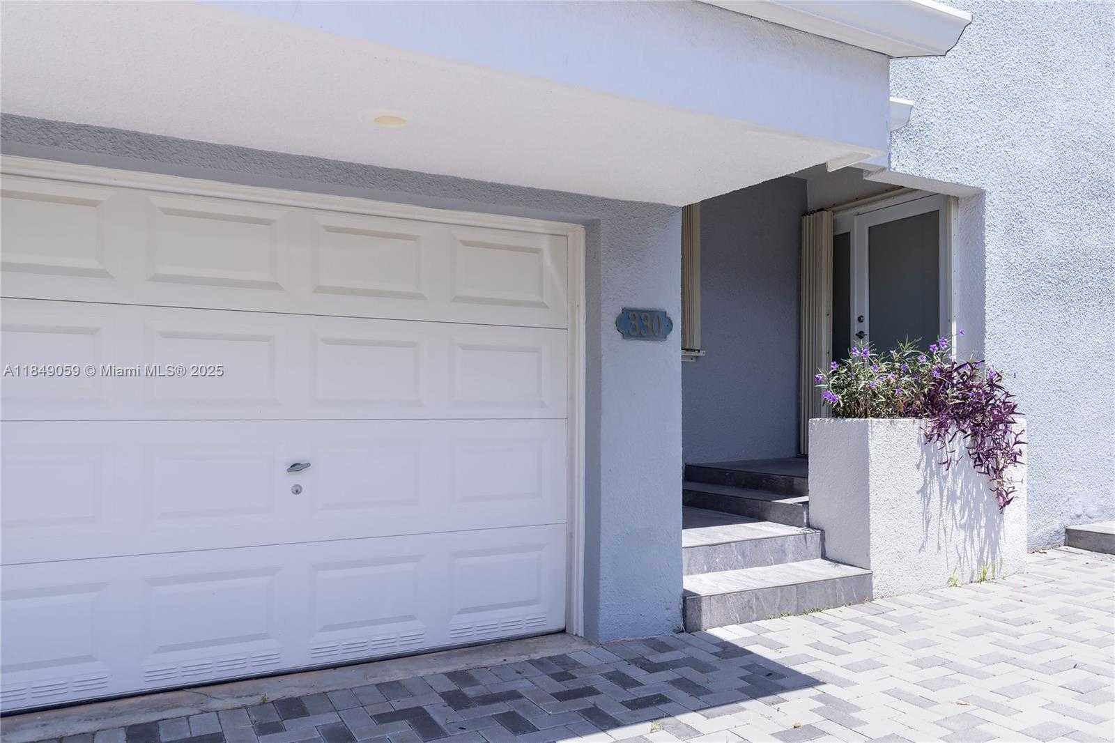 Small Image of 330 POINCIANA DR #1002, Sunny Isles Beach Number 56