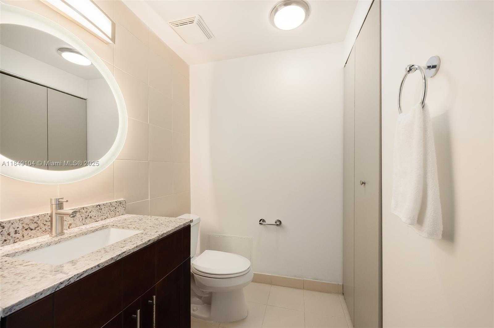 Small Image of 2889 MCFARLANE RD #1014, Coconut Grove Number 11