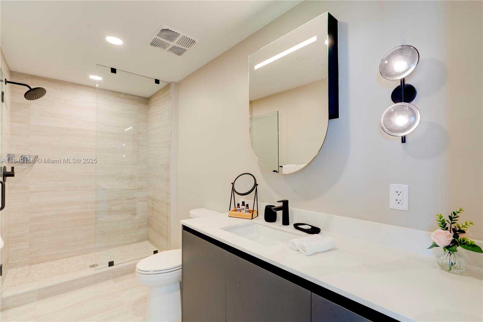 Small Image of 580 72ND ST #1708, Miami Beach Number 10