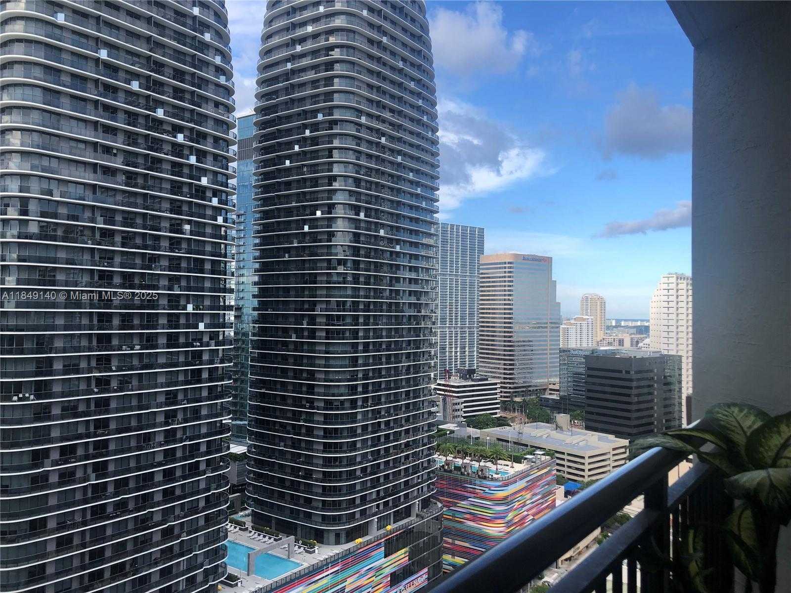 Small Image of 999 SOUTH WEST 1ST AVE #2801, Miami Number 2