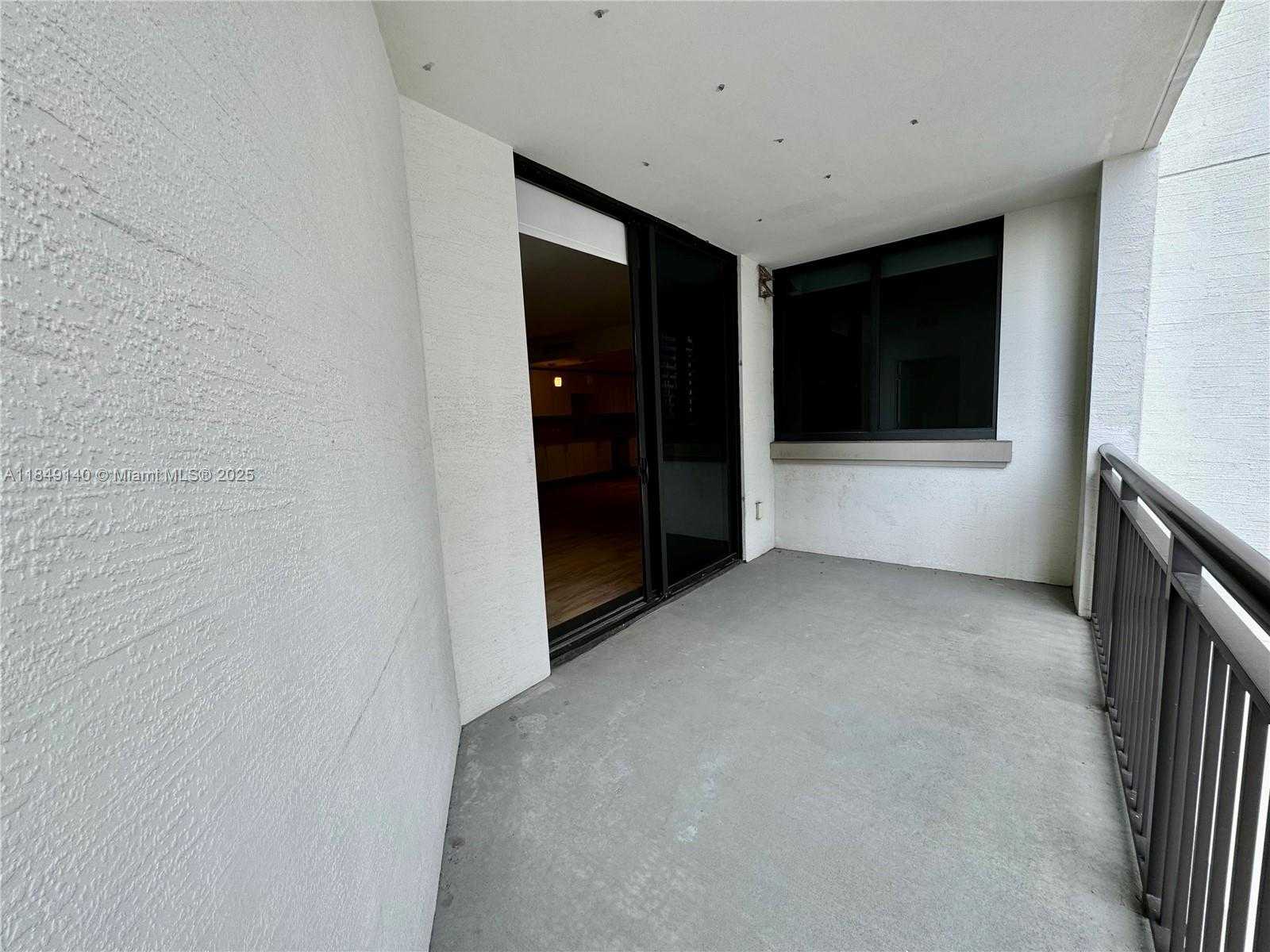 Small Image of 999 SOUTH WEST 1ST AVE #2801, Miami Number 21