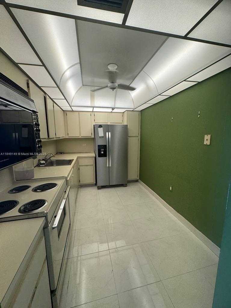 Small Image of 20505 EAST COUNTRY CLUB DR #835, Aventura Number 14