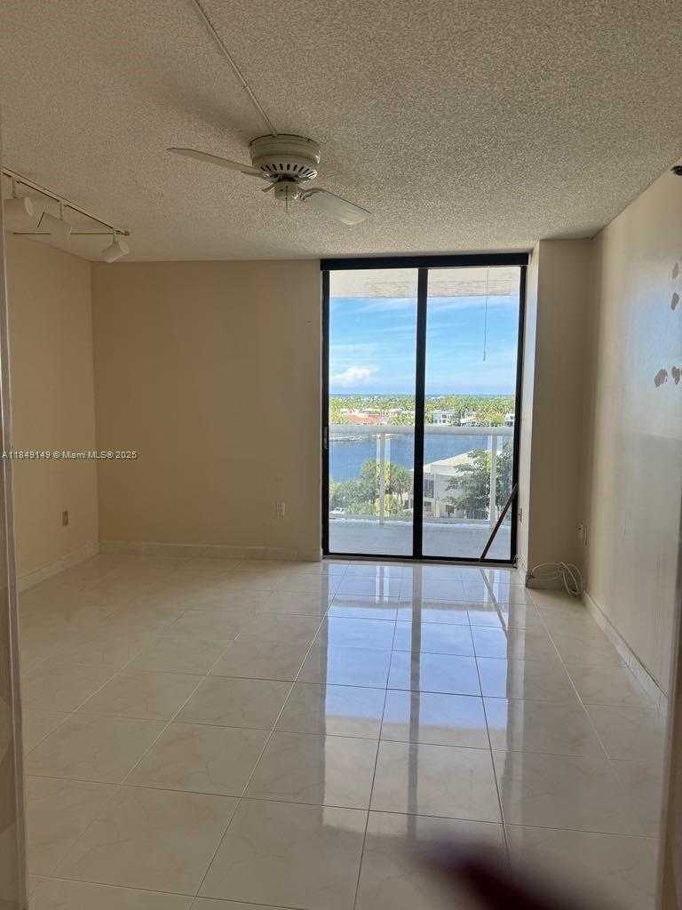 Small Image of 20505 EAST COUNTRY CLUB DR #835, Aventura Number 2