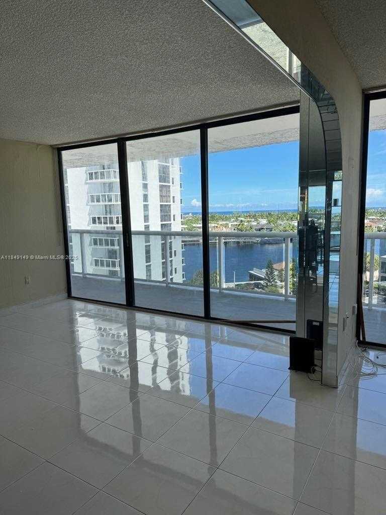 Small Image of 20505 EAST COUNTRY CLUB DR #835, Aventura Number 4