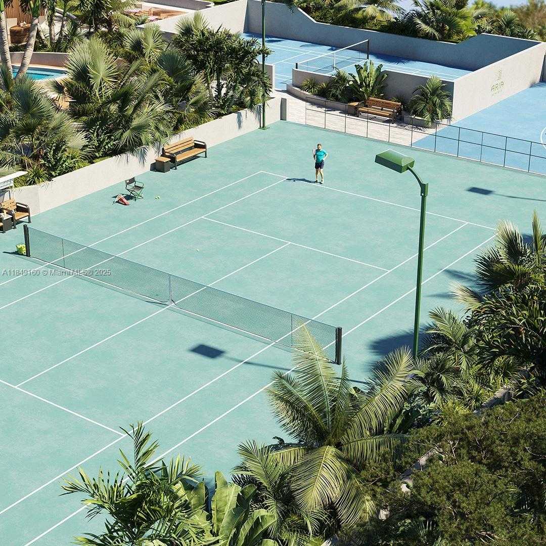 Small Image of Miami Number 4