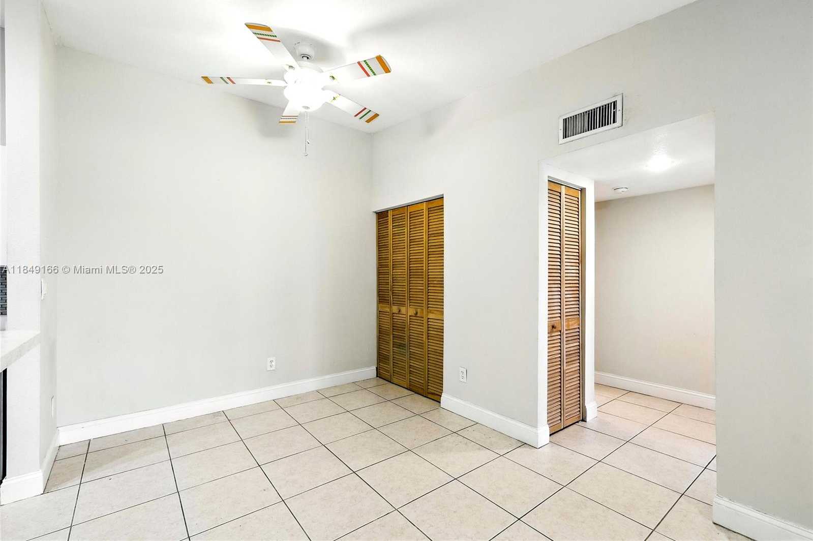 Small Image of 9721 HAMMOCKS BLVD #206, Miami Number 12