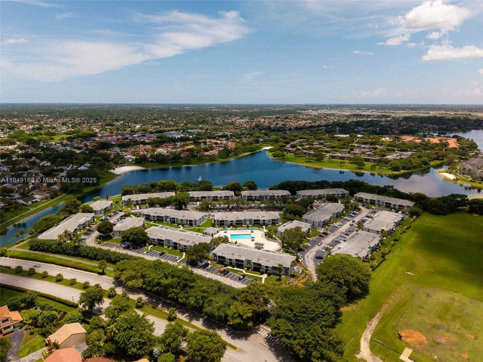 Small Image of 9721 HAMMOCKS BLVD #206, Miami Number 2