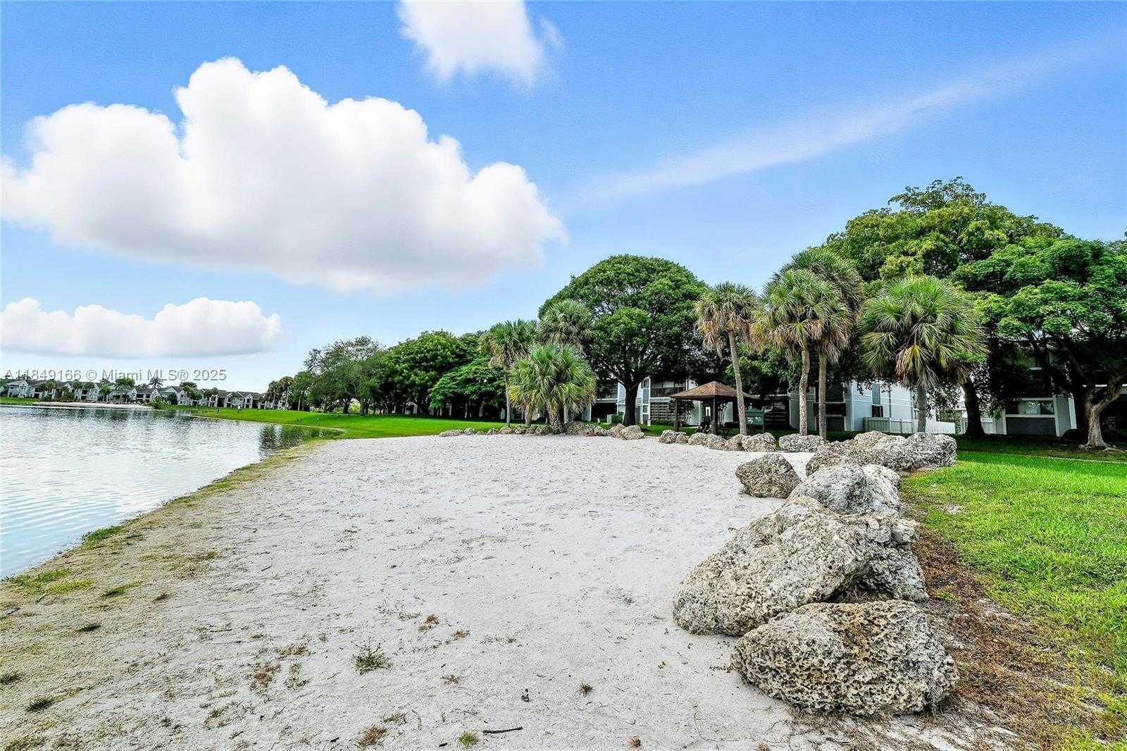 Small Image of 9721 HAMMOCKS BLVD #206, Miami Number 28