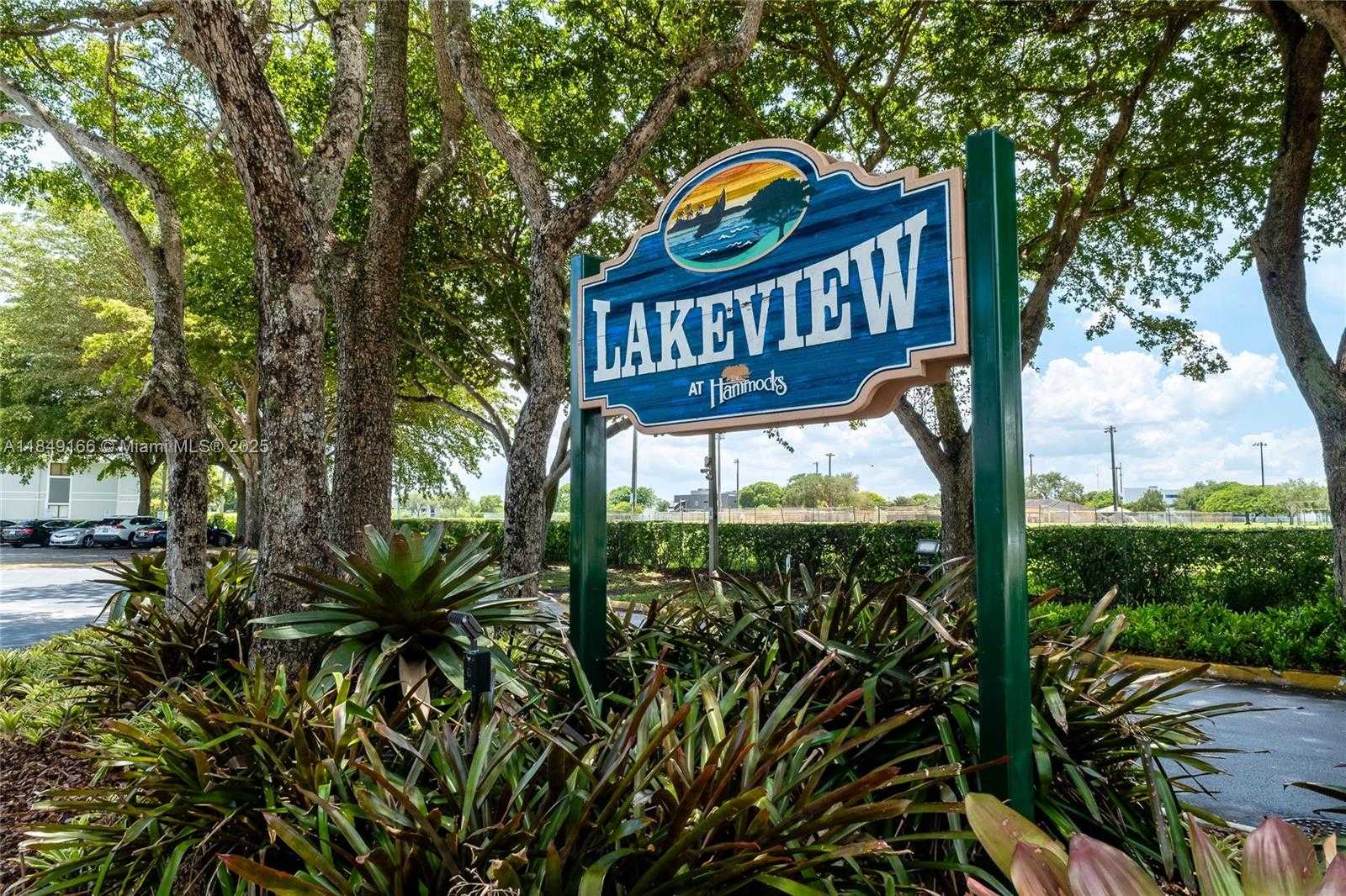 Small Image of 9721 HAMMOCKS BLVD #206, Miami Number 31