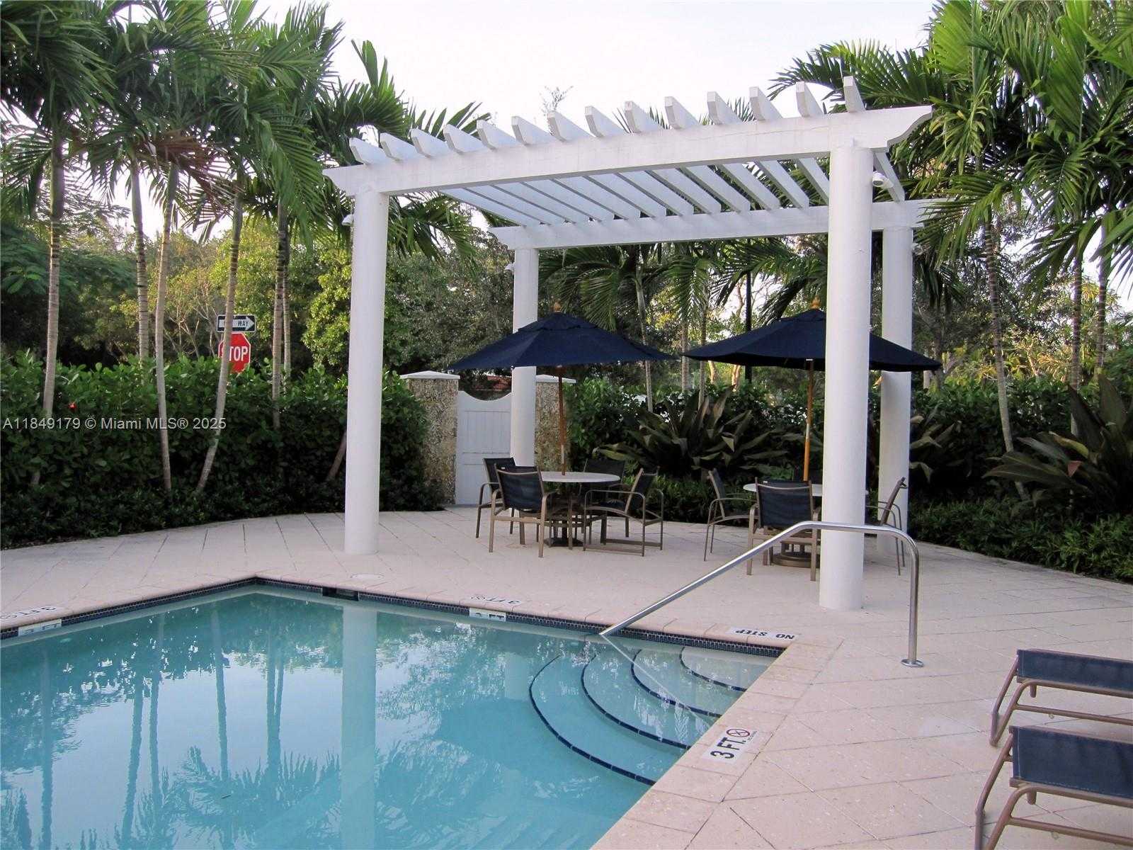Small Image of 7713 SOUTH WEST 54TH CT #7713, Miami Number 22