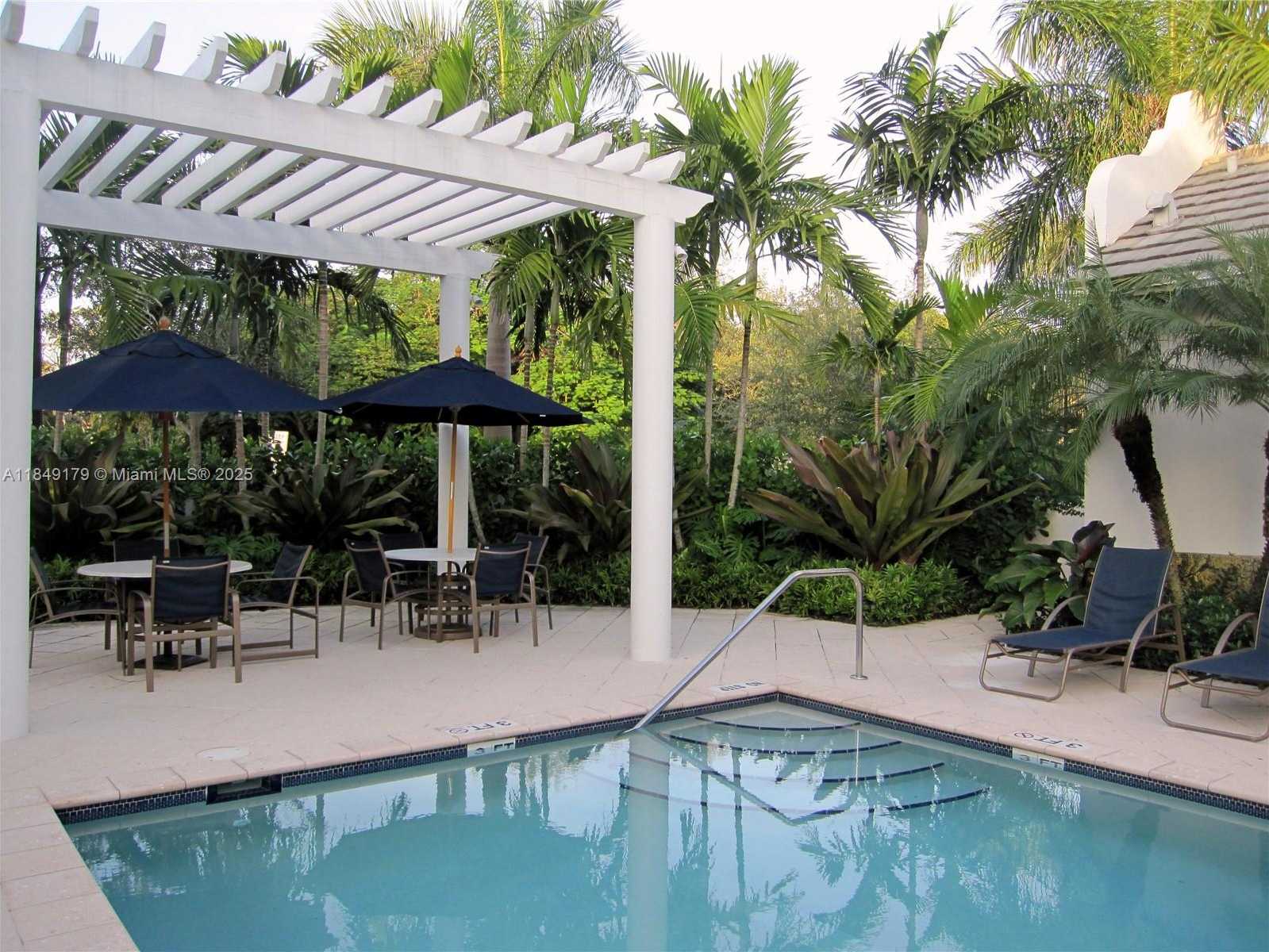 Small Image of 7713 SOUTH WEST 54TH CT #7713, Miami Number 25