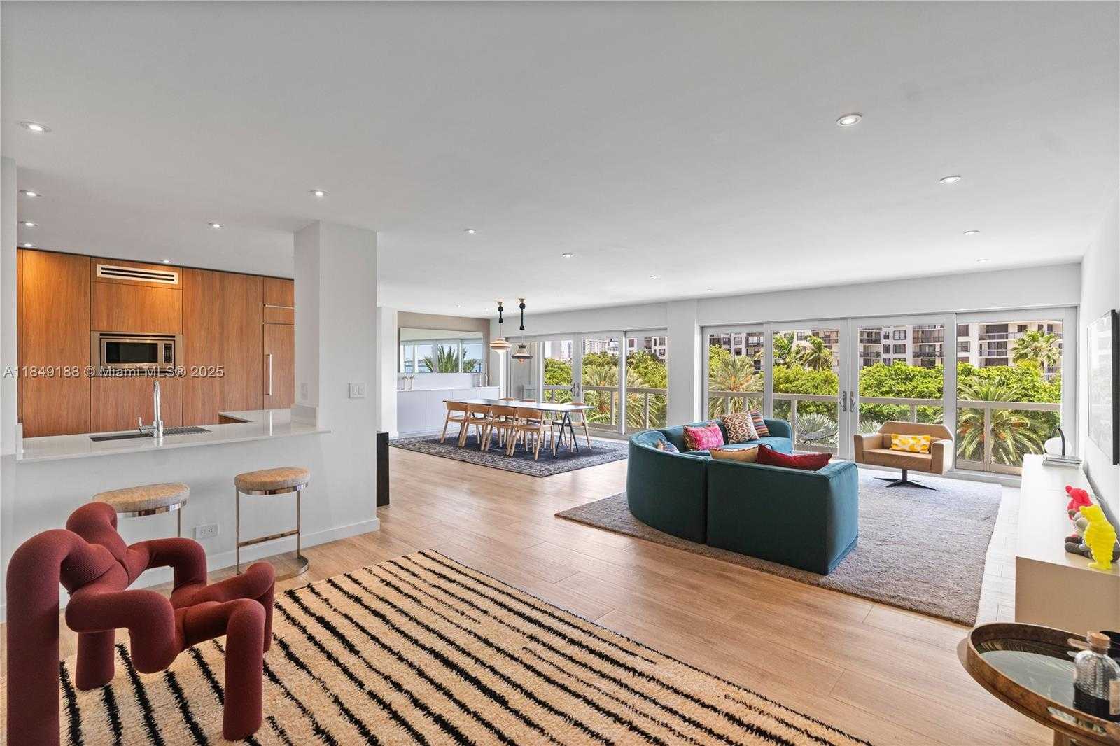 Small Image of 2451 BRICKELL AVE #5EF, Miami Number 11