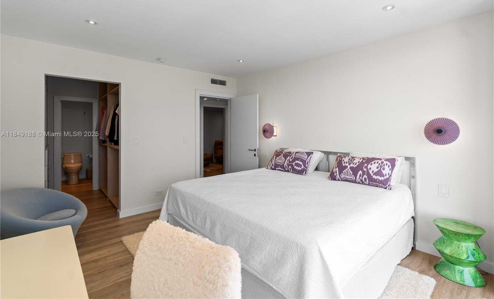 Small Image of 2451 BRICKELL AVE #5EF, Miami Number 23