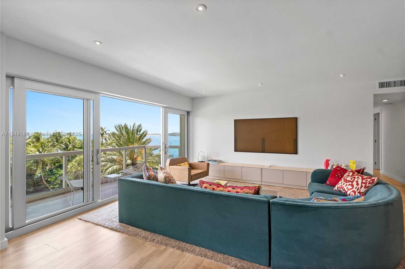Small Image of 2451 BRICKELL AVE #5EF, Miami Number 43