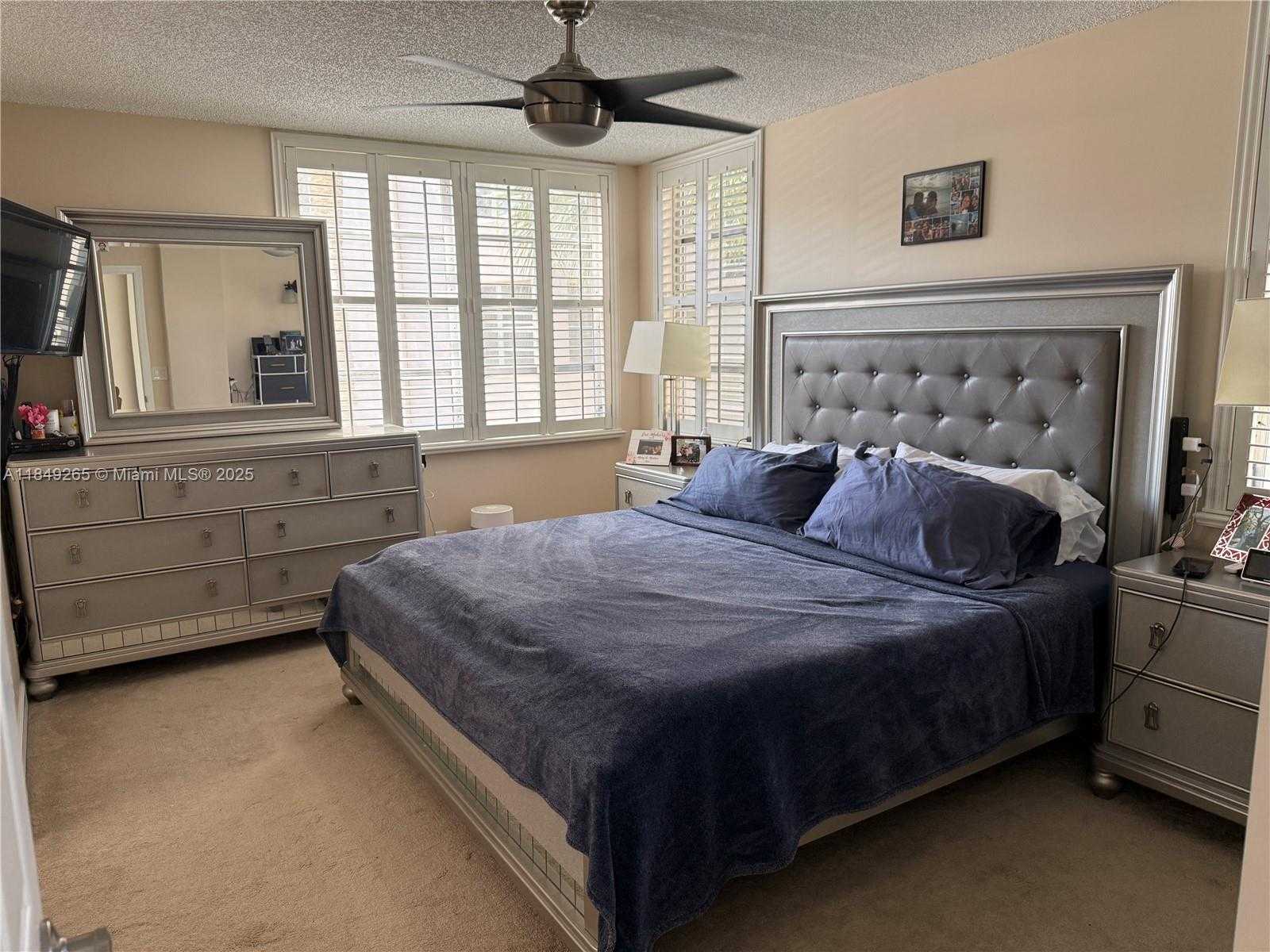 Small Image of 1920 SABAL PALM DR #201, Davie Number 6