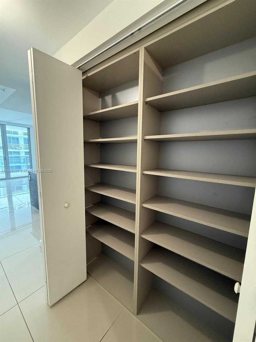 Small Image of 488 NORTH EAST 18TH ST #3204, Miami Number 3