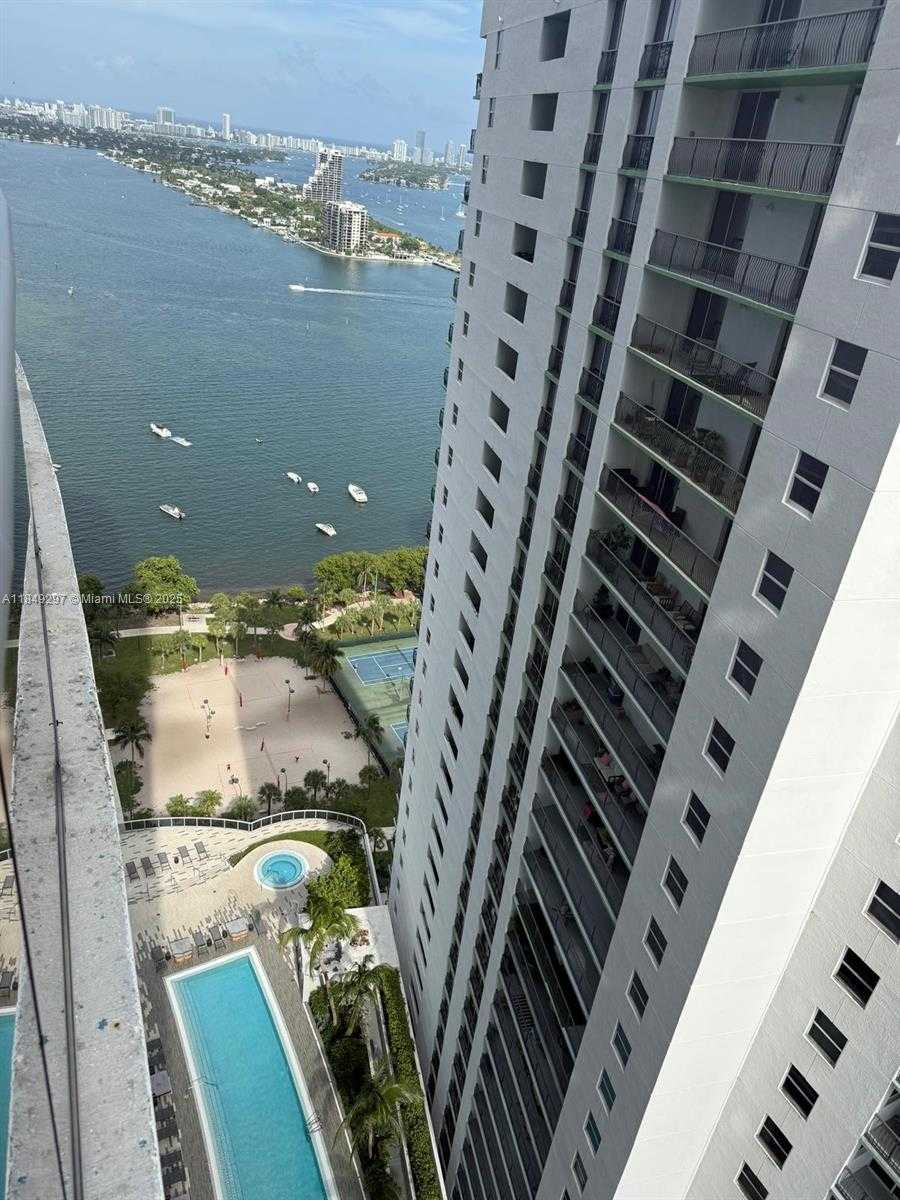 Small Image of 488 NORTH EAST 18TH ST #3204, Miami Number 4