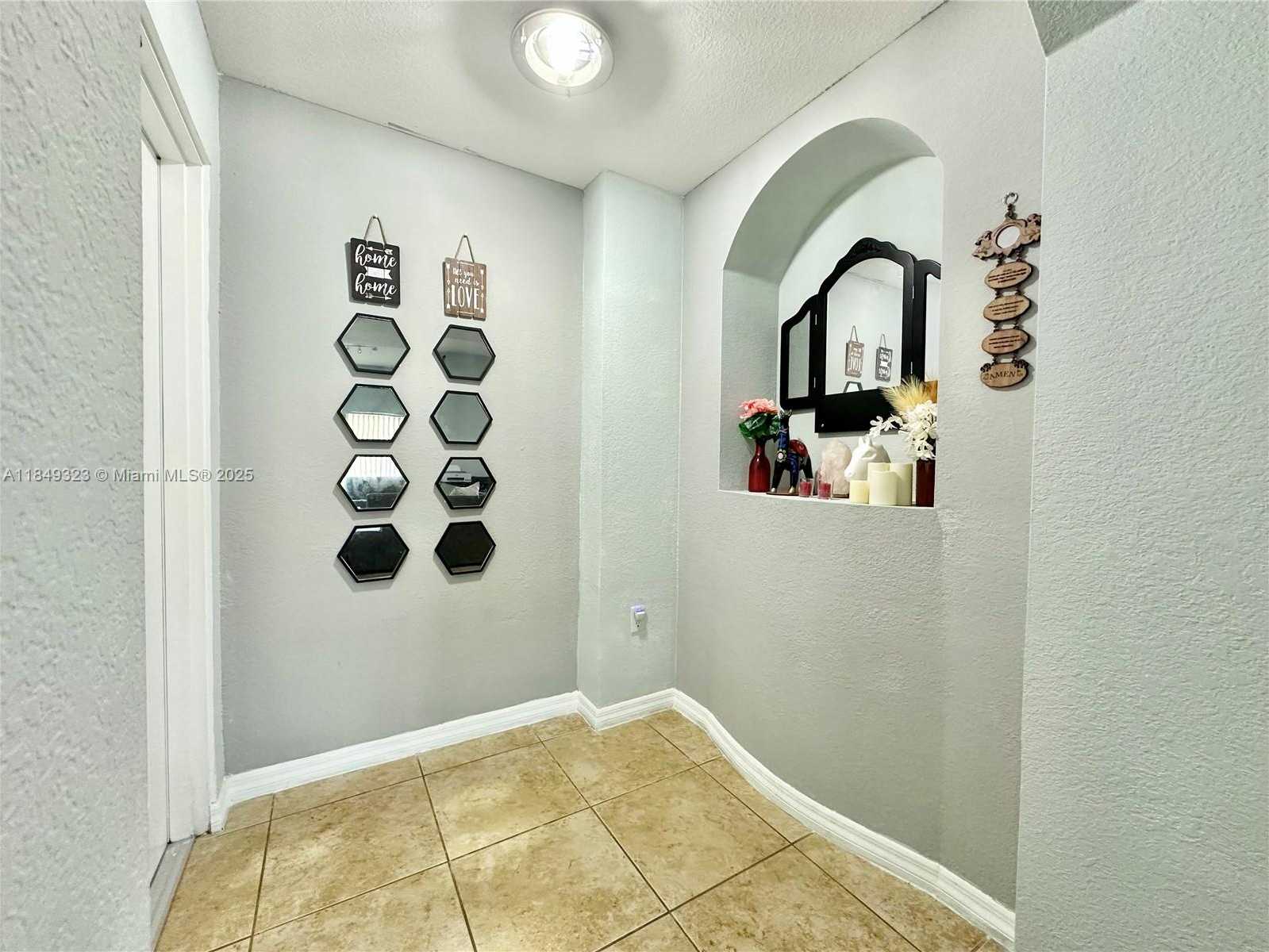 Small Image of 10870 NORTH WEST 88TH TER #103, Doral Number 10