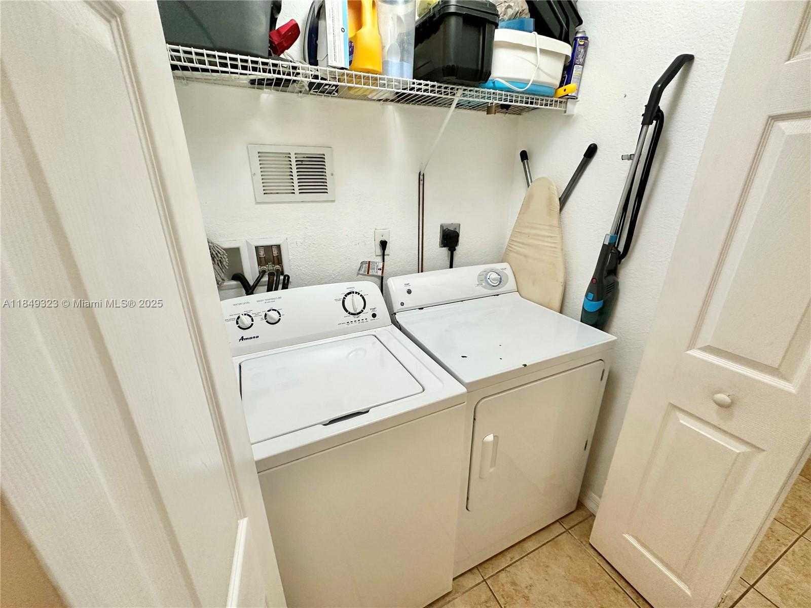 Small Image of 10870 NORTH WEST 88TH TER #103, Doral Number 21