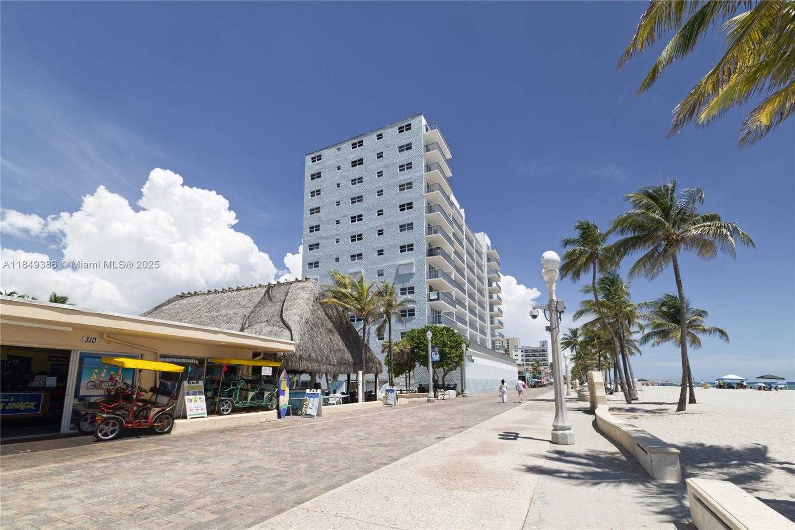 Small Image of 400 NORTH SURF RD #1002, Hollywood Number 5