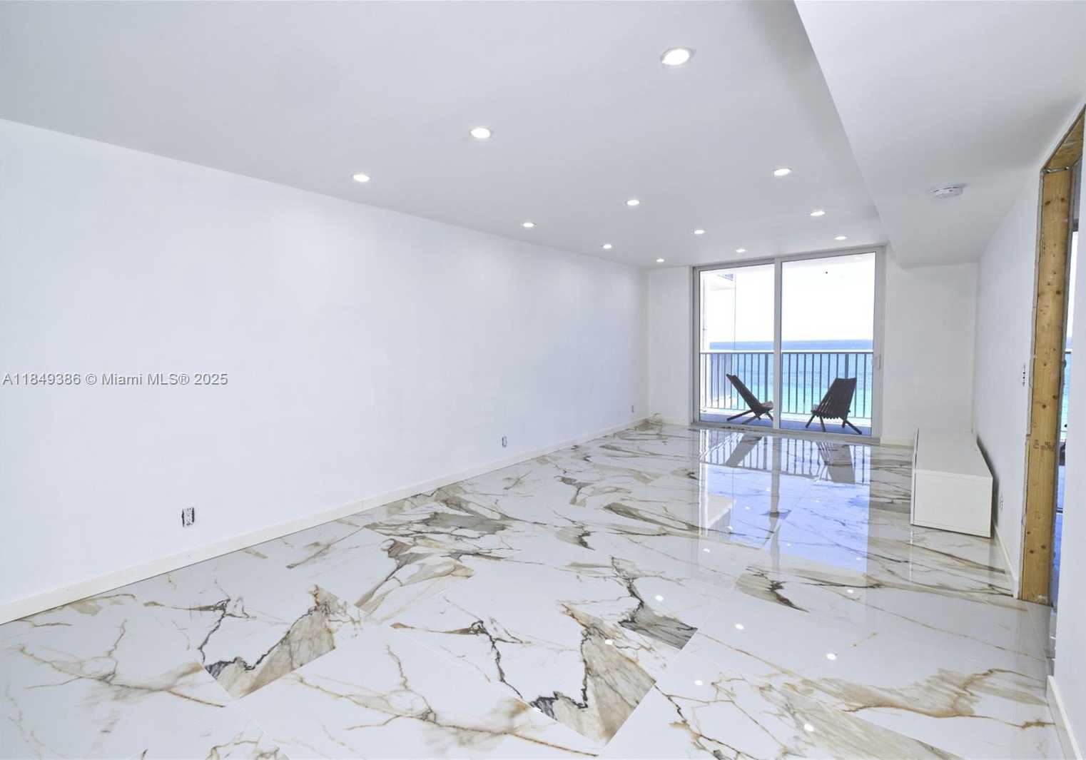 Small Image of 400 NORTH SURF RD #1002, Hollywood Number 7