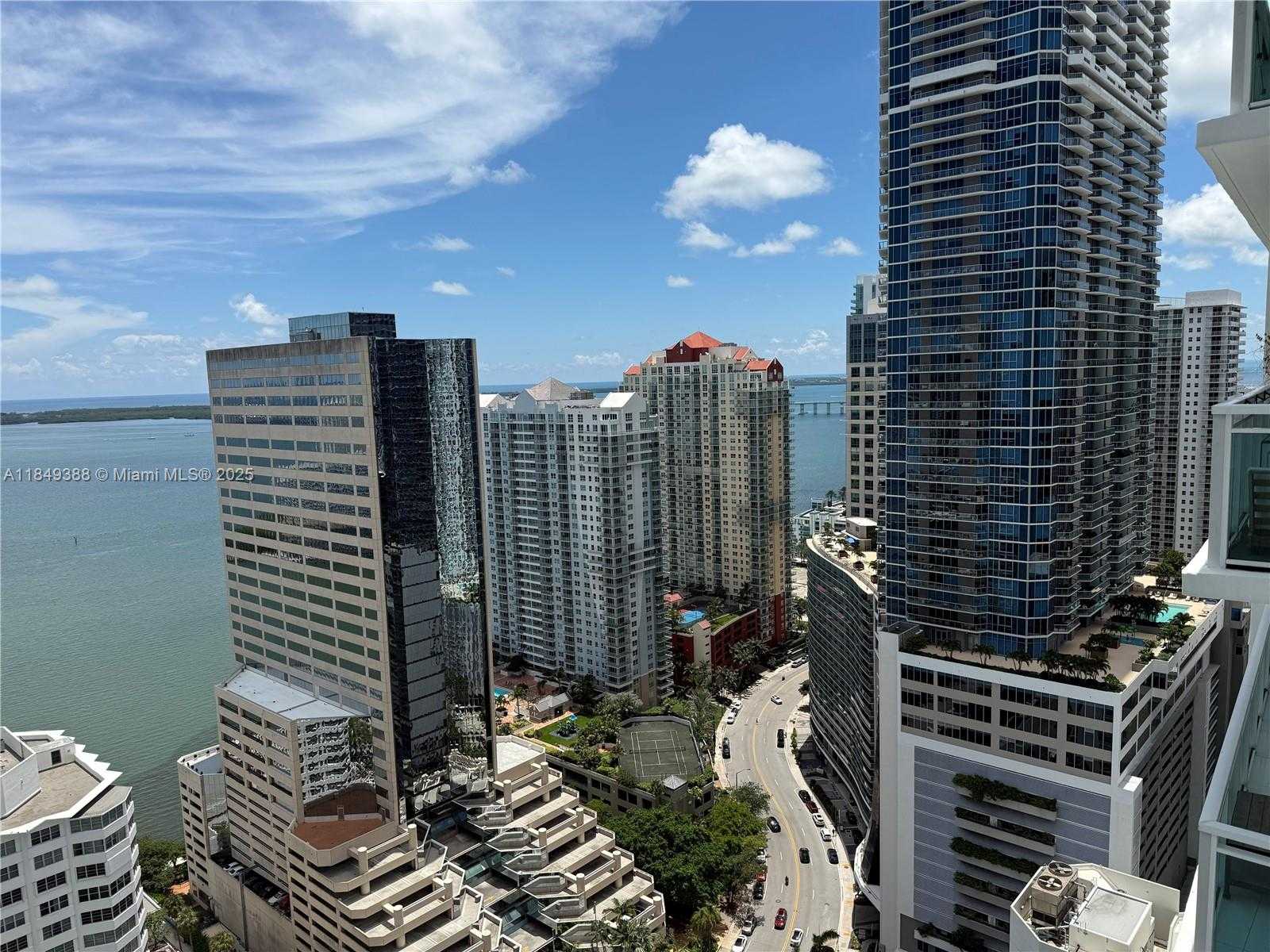 Small Image of 951 BRICKELL AVE #3402, Miami Number 16