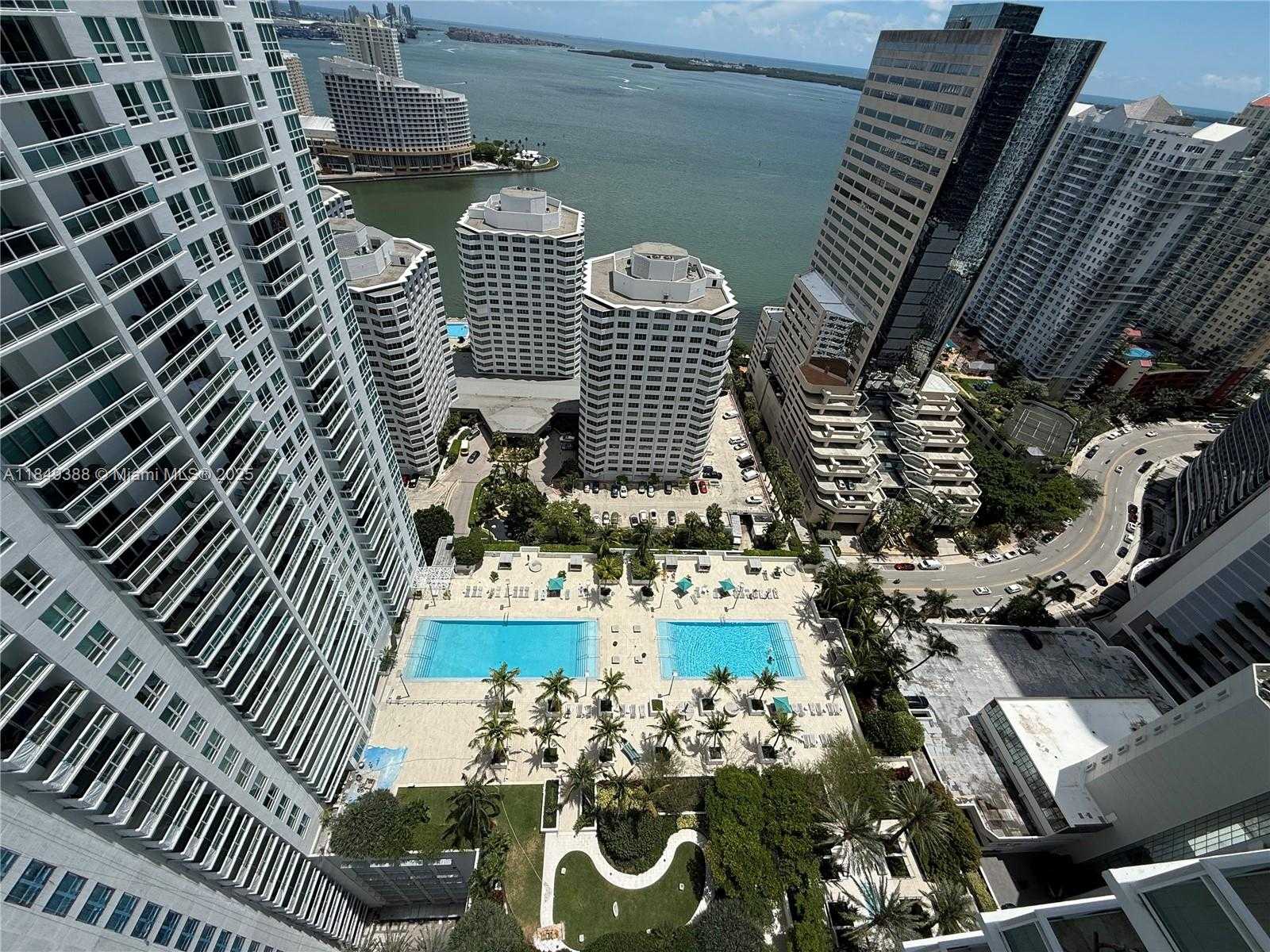 Small Image of 951 BRICKELL AVE #3402, Miami Number 18
