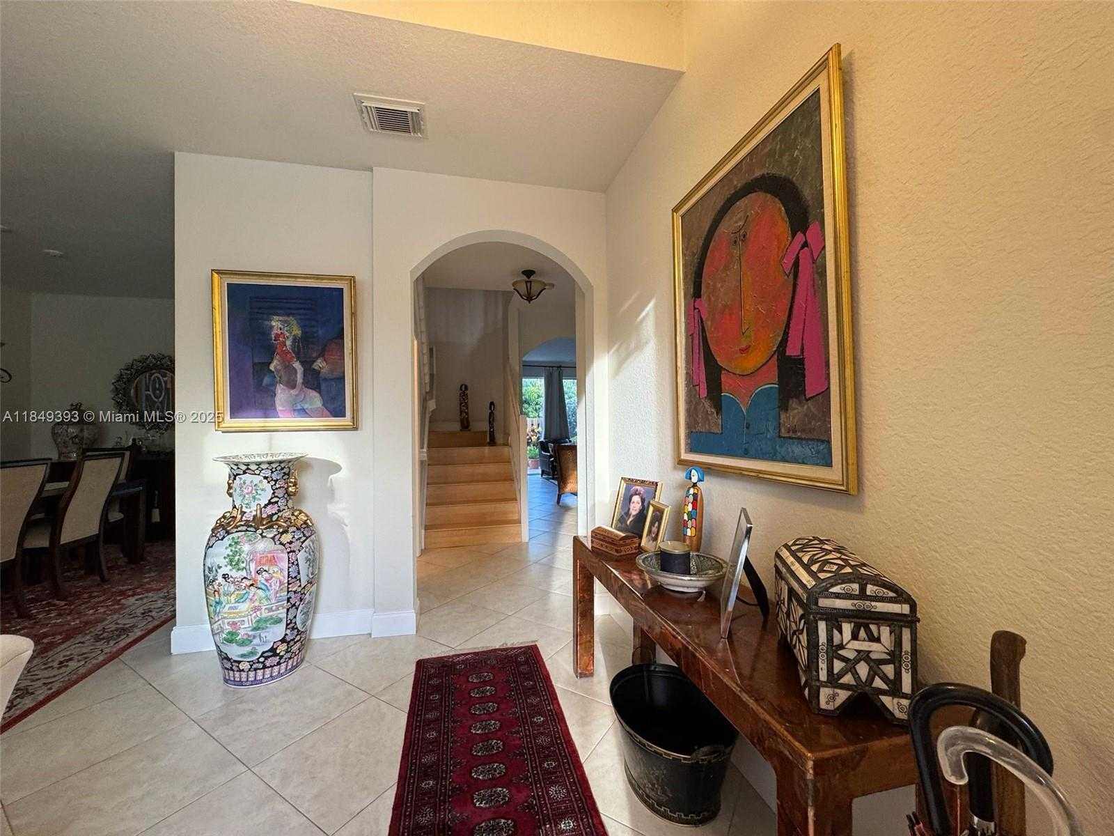 Small Image of 11575 SOUTH WEST 138TH AVE, Miami Number 3