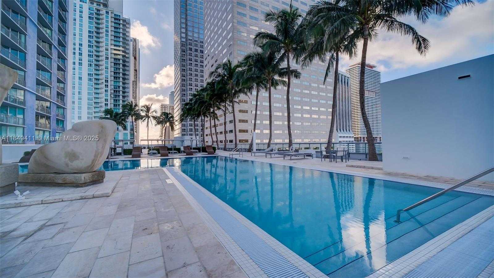 Small Image of 335 SOUTH BISCAYNE BLVD #3501, Miami Number 21