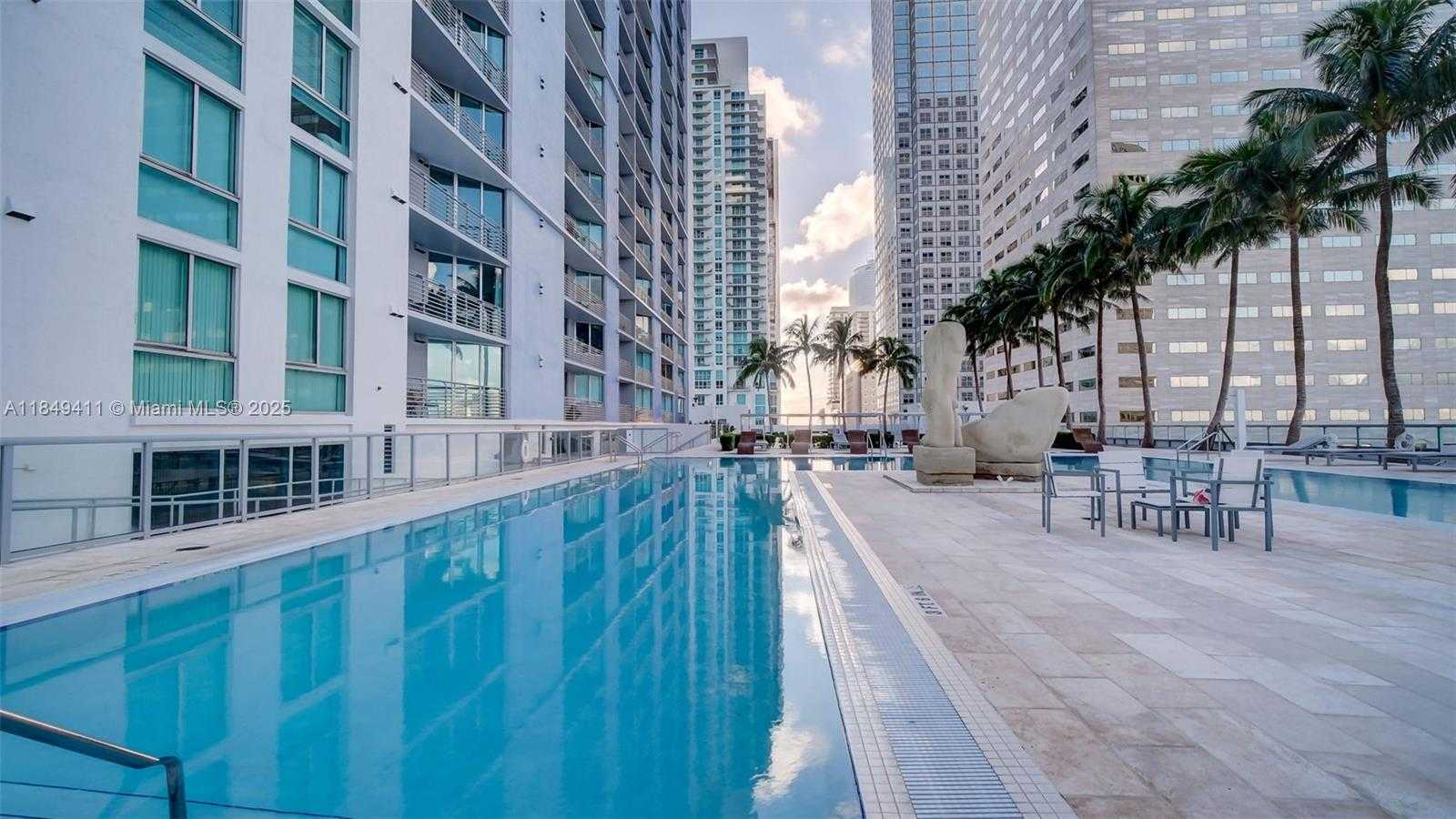 Small Image of 335 SOUTH BISCAYNE BLVD #3501, Miami Number 22