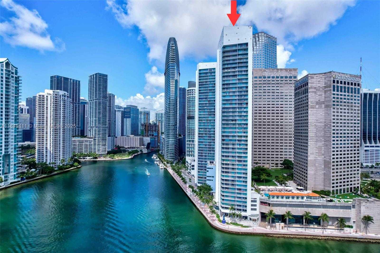 Small Image of 335 SOUTH BISCAYNE BLVD #3501, Miami Number 26