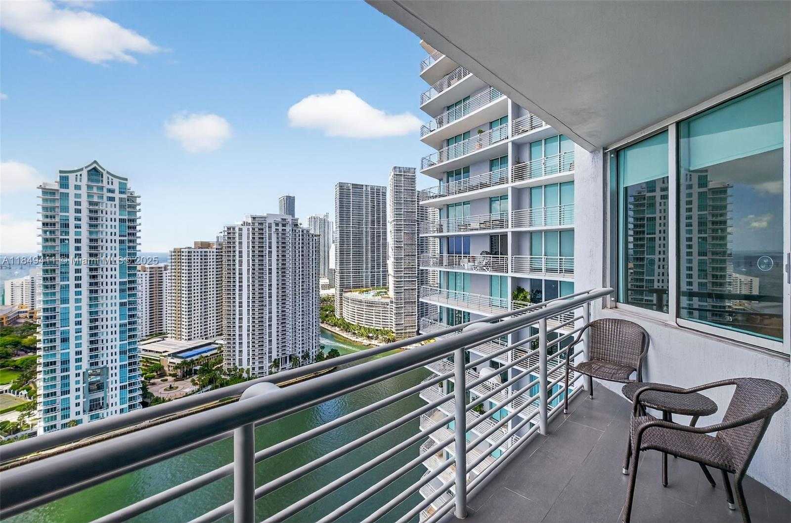 Small Image of 335 SOUTH BISCAYNE BLVD #3501, Miami Number 28