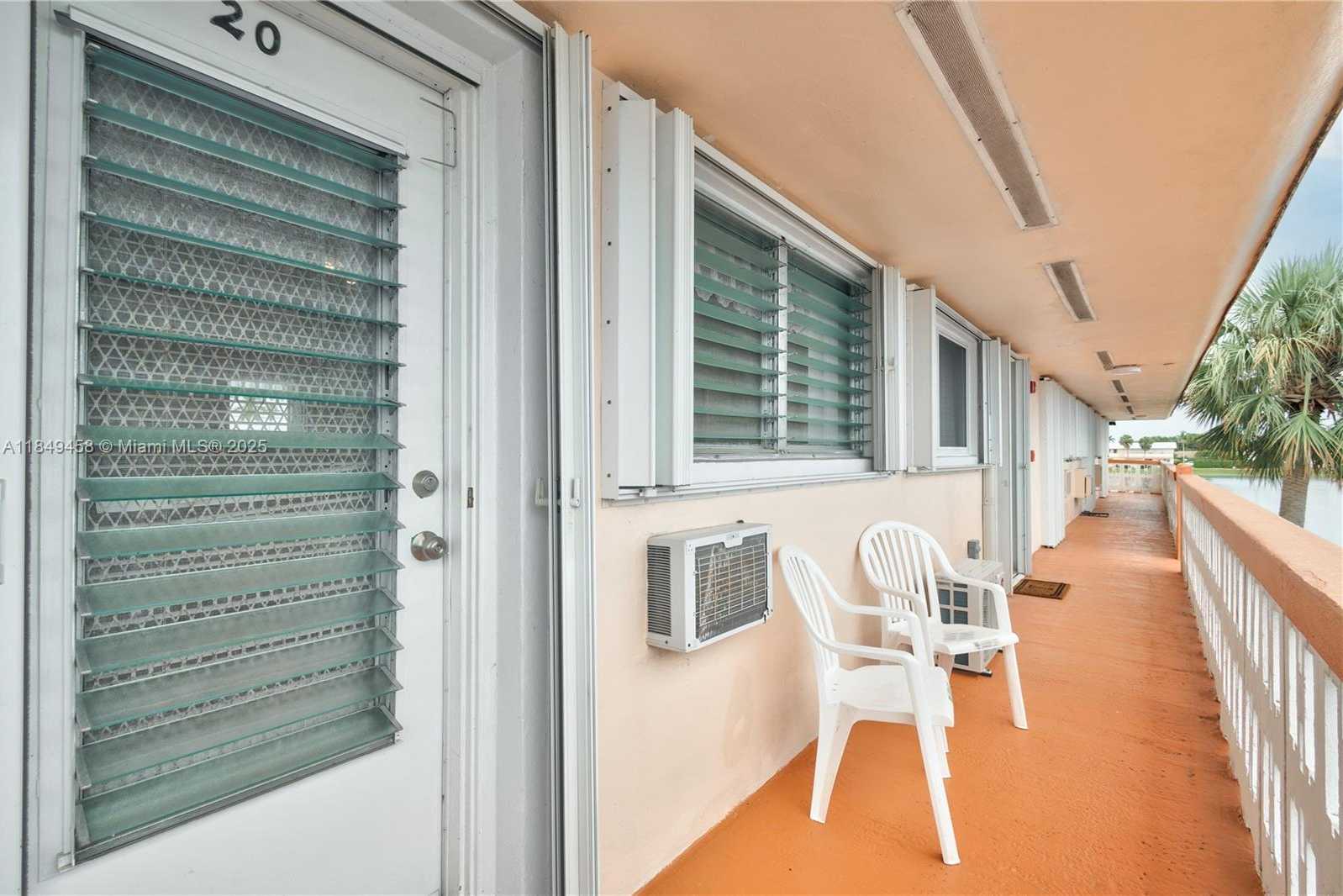 Small Image of 800 SOUTH WEST 10TH TER #20T, Hallandale Beach Number 21