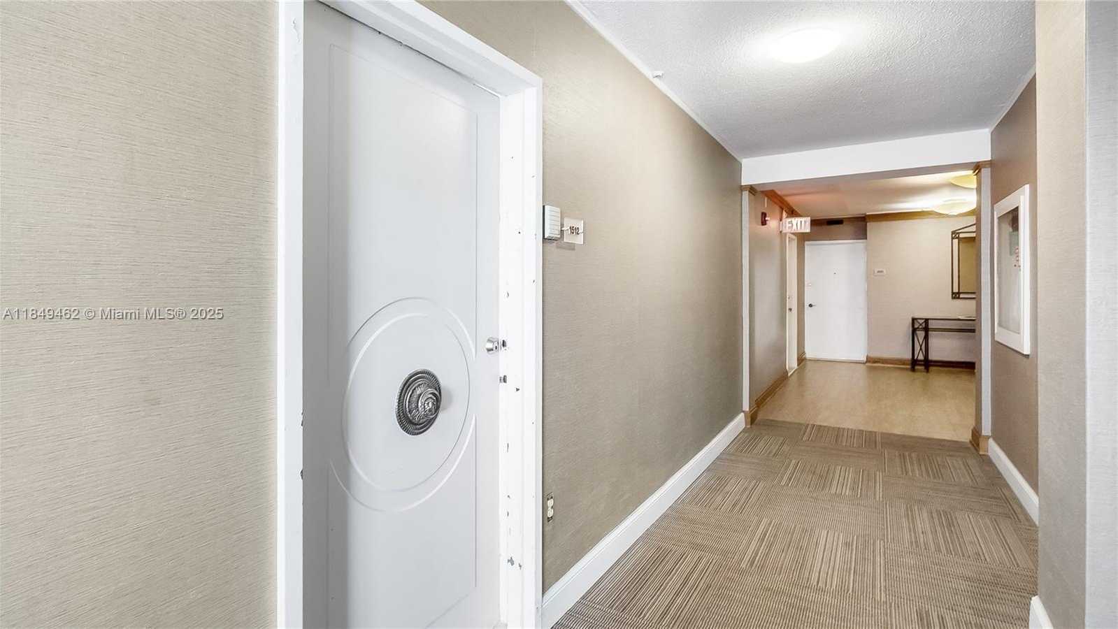 Small Image of 11111 BISCAYNE BLVD #15F, Miami Number 42